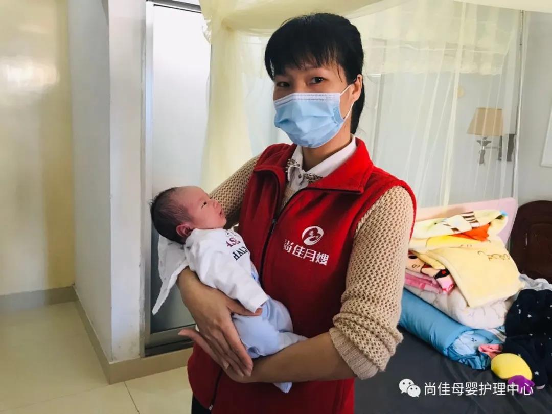尚佳專業(yè)月嫂丨預(yù)防丨乳腺炎，怎么辦？